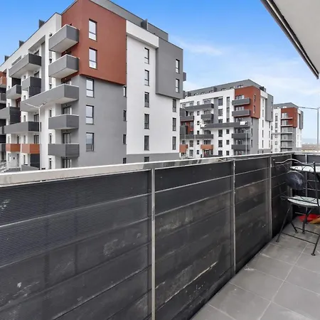 Karina 2bdr Apartman Brassó